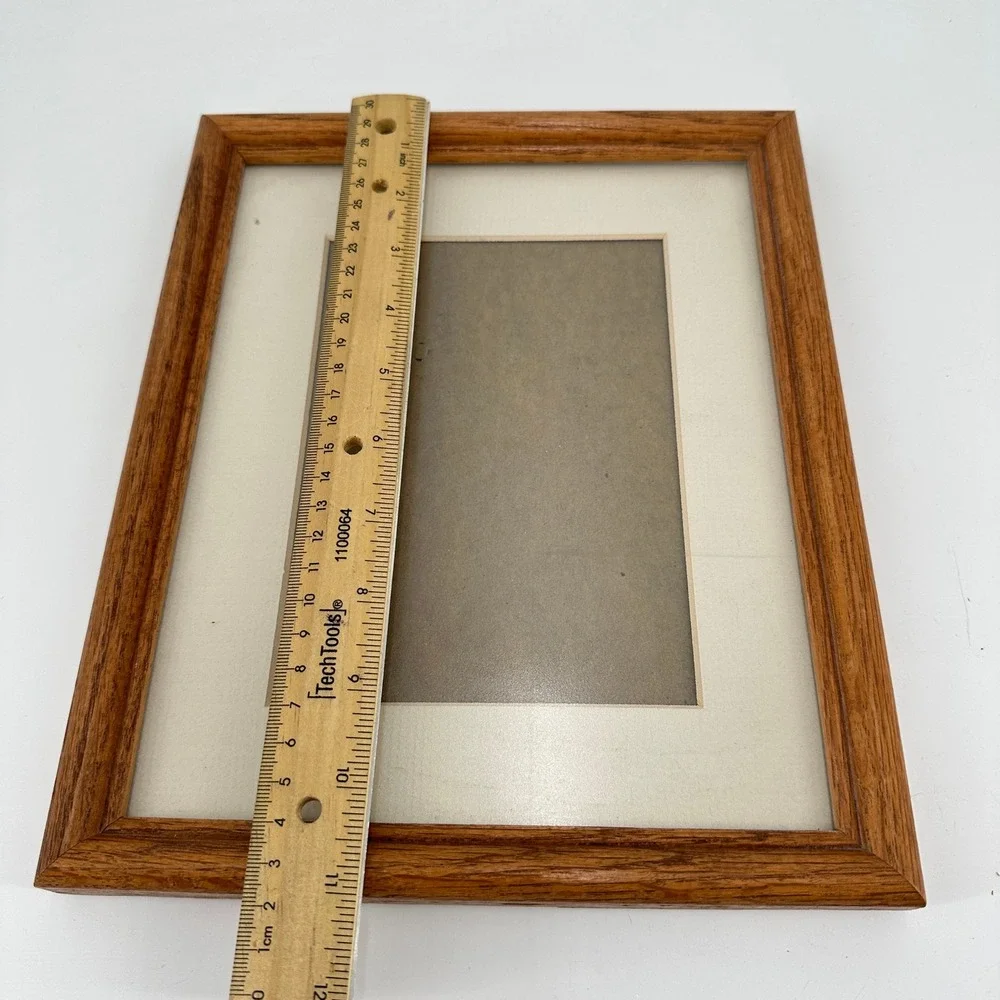 Oak Wood 5x7 Picture Frame with Cream Mat Tabletop Easel Back Traditional Style